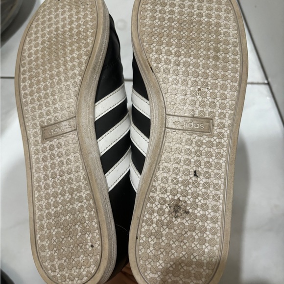 Adidas ortholite runners size 7.5 women’s - Picture 3 of 3